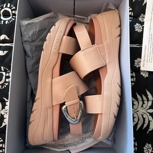 AEROSOLES Blush Pink Platform Sandals with Buckle